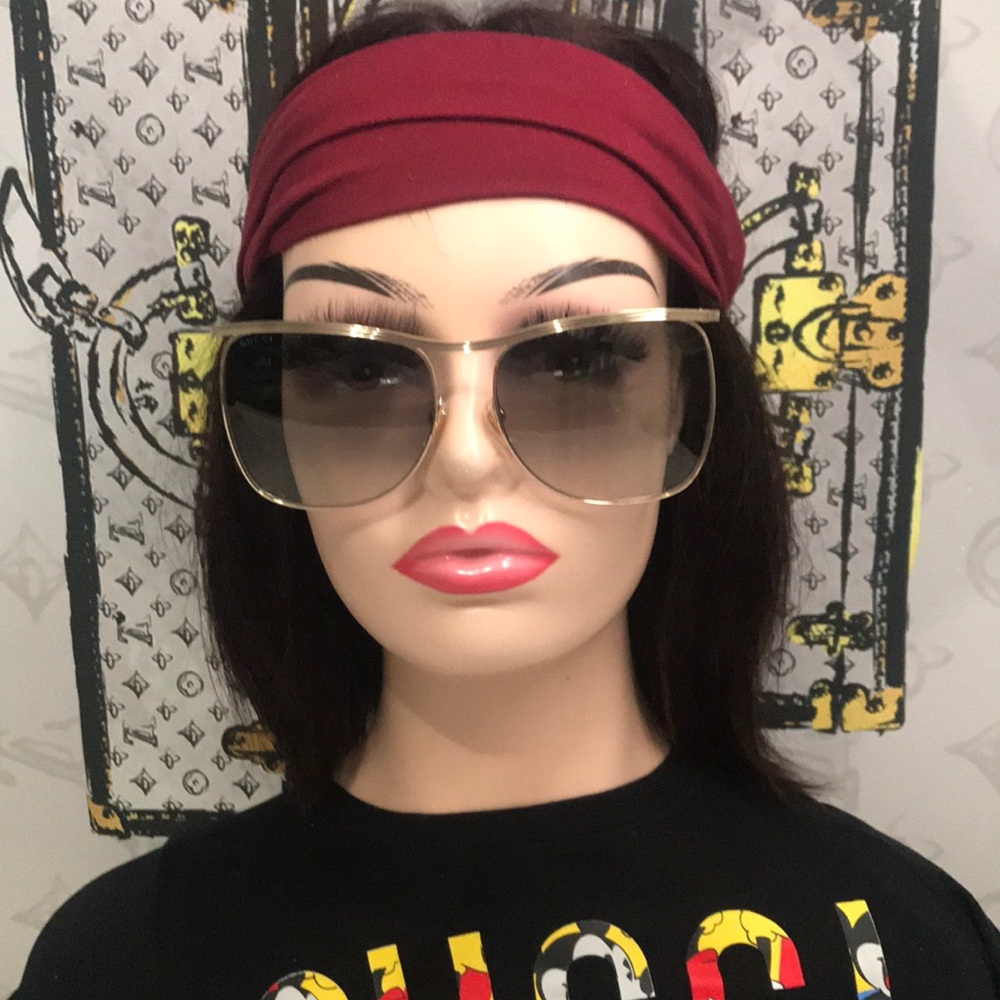 New Authentic Gucci GG0820S 001 Gold Square Sunglasses Grey Gradient Lenses